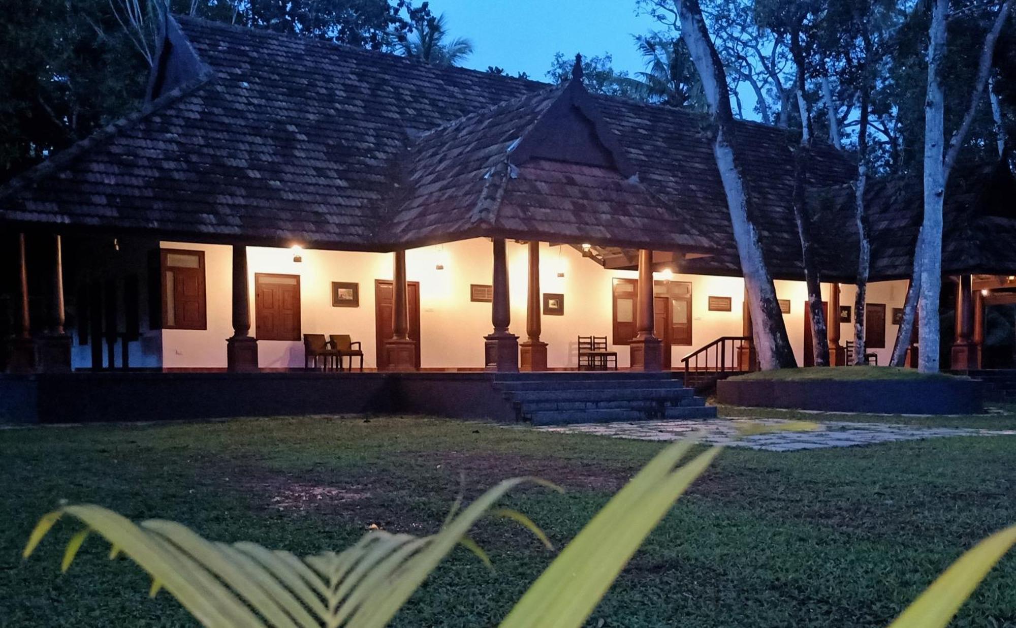 Marari Beach Palace Mararikulam Ngoại thất bức ảnh