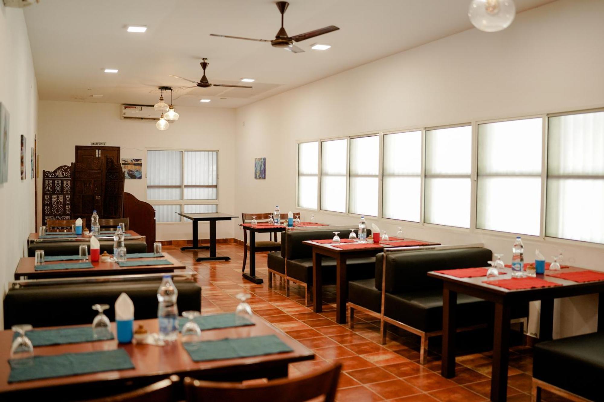 Marari Beach Palace Mararikulam Ngoại thất bức ảnh