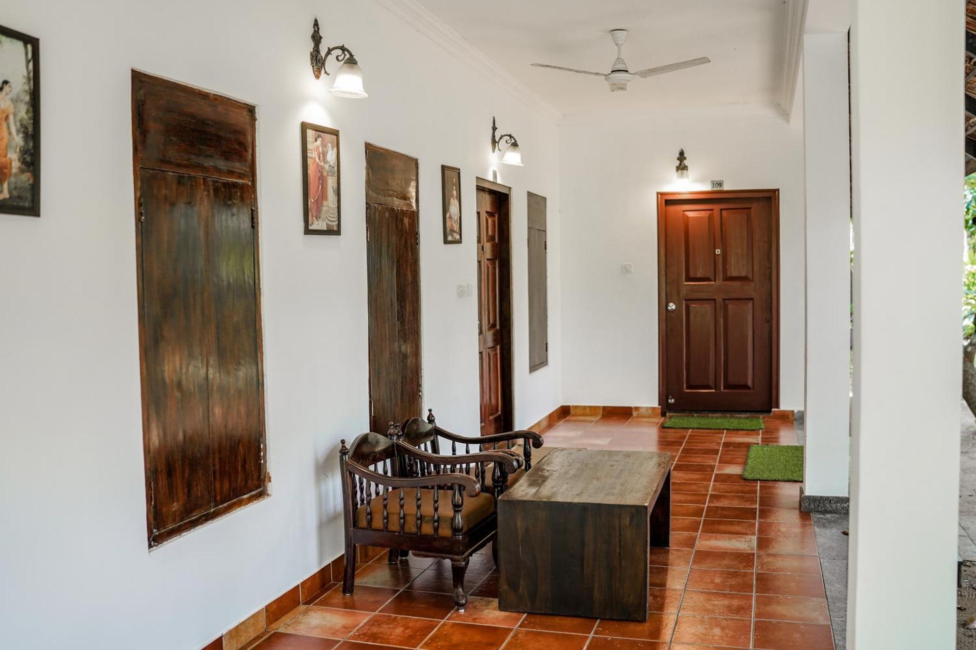 Marari Beach Palace Mararikulam Ngoại thất bức ảnh
