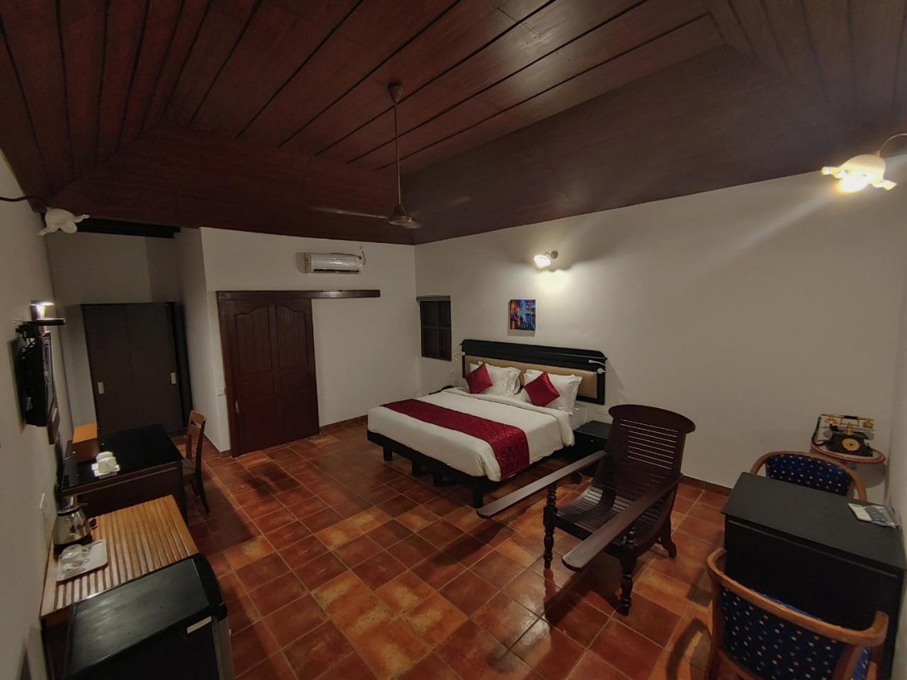 Marari Beach Palace Mararikulam Phòng bức ảnh