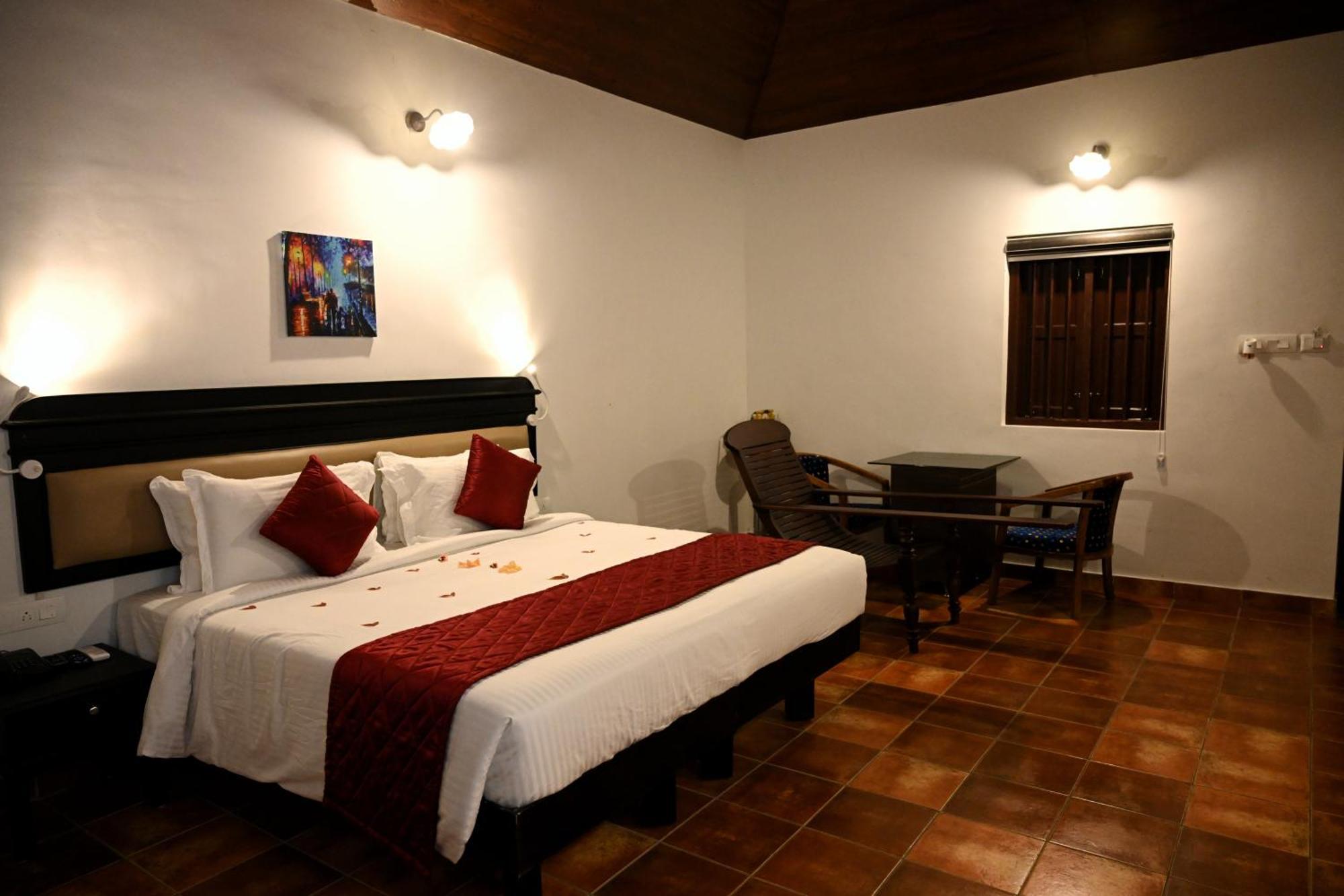 Marari Beach Palace Mararikulam Phòng bức ảnh