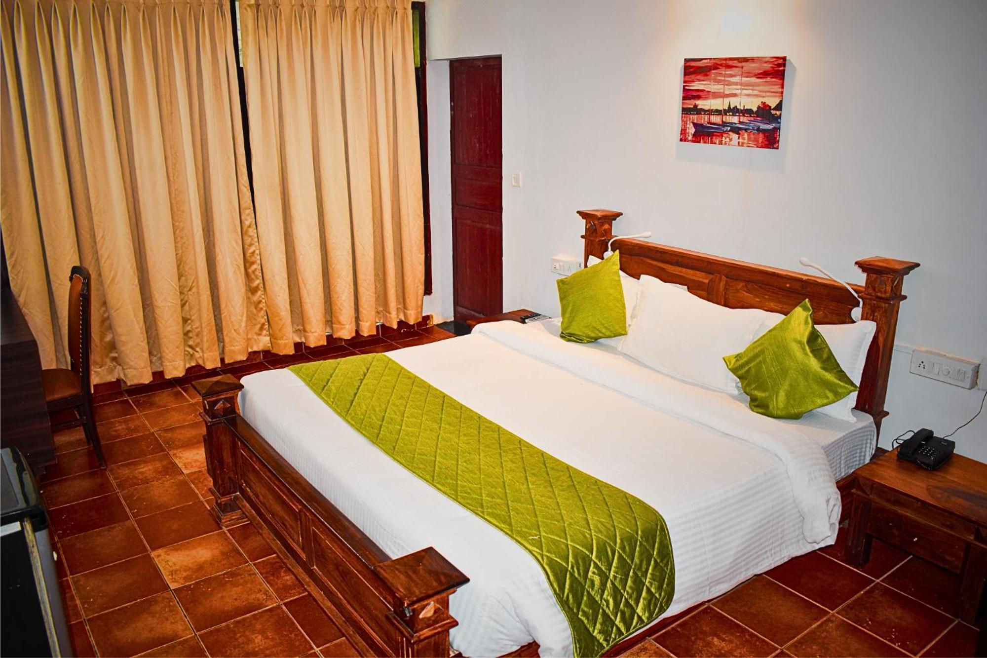 Marari Beach Palace Mararikulam Phòng bức ảnh